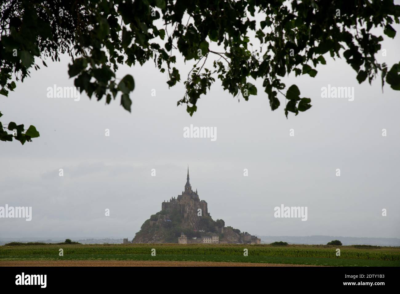 Cloudy bretagne hi-res stock photography and images - Alamy