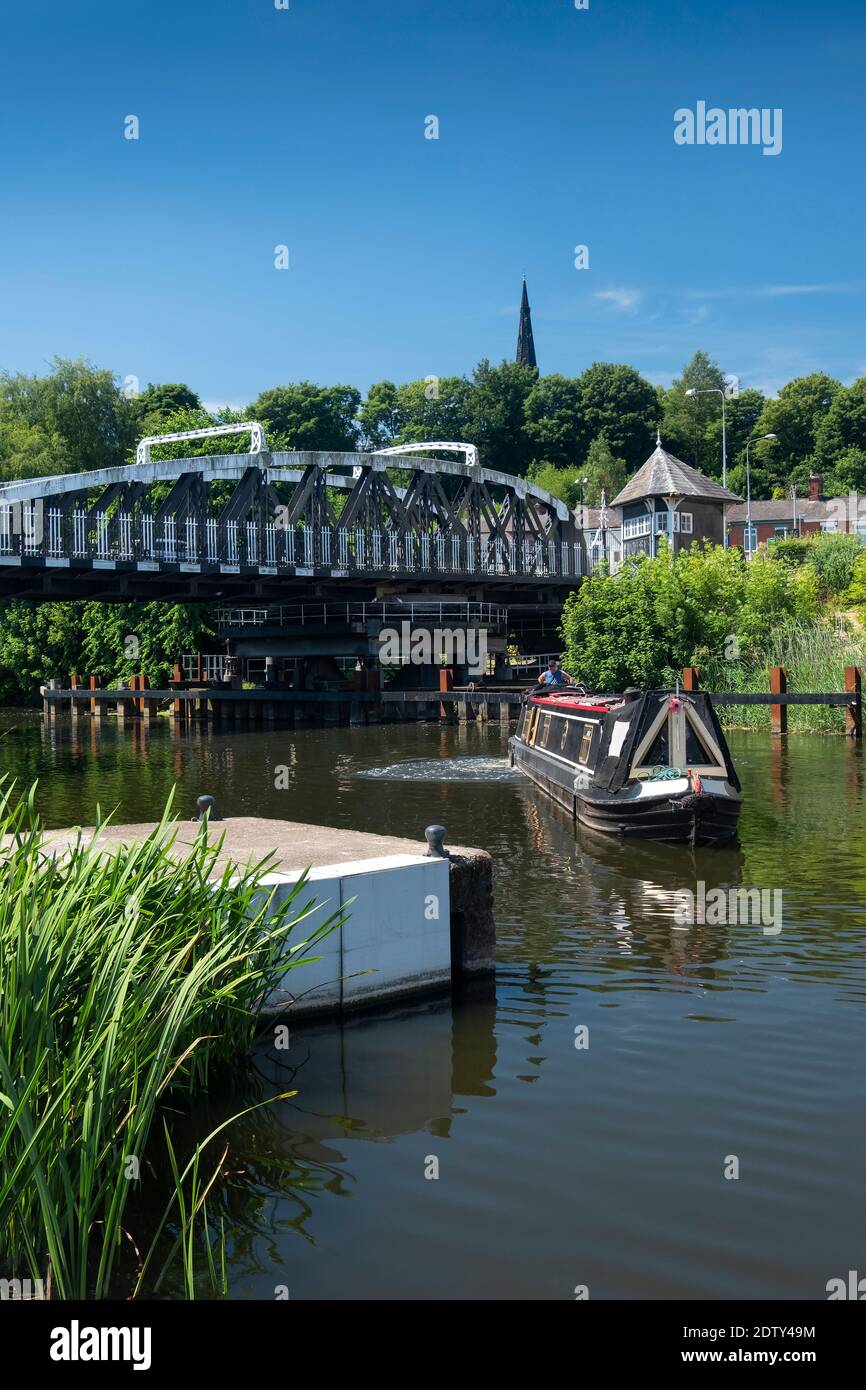 Narrowboat on the River Weaver below Hayhurst Bridge in summer, Northwich, Cheshire, England, UK Stock Photo