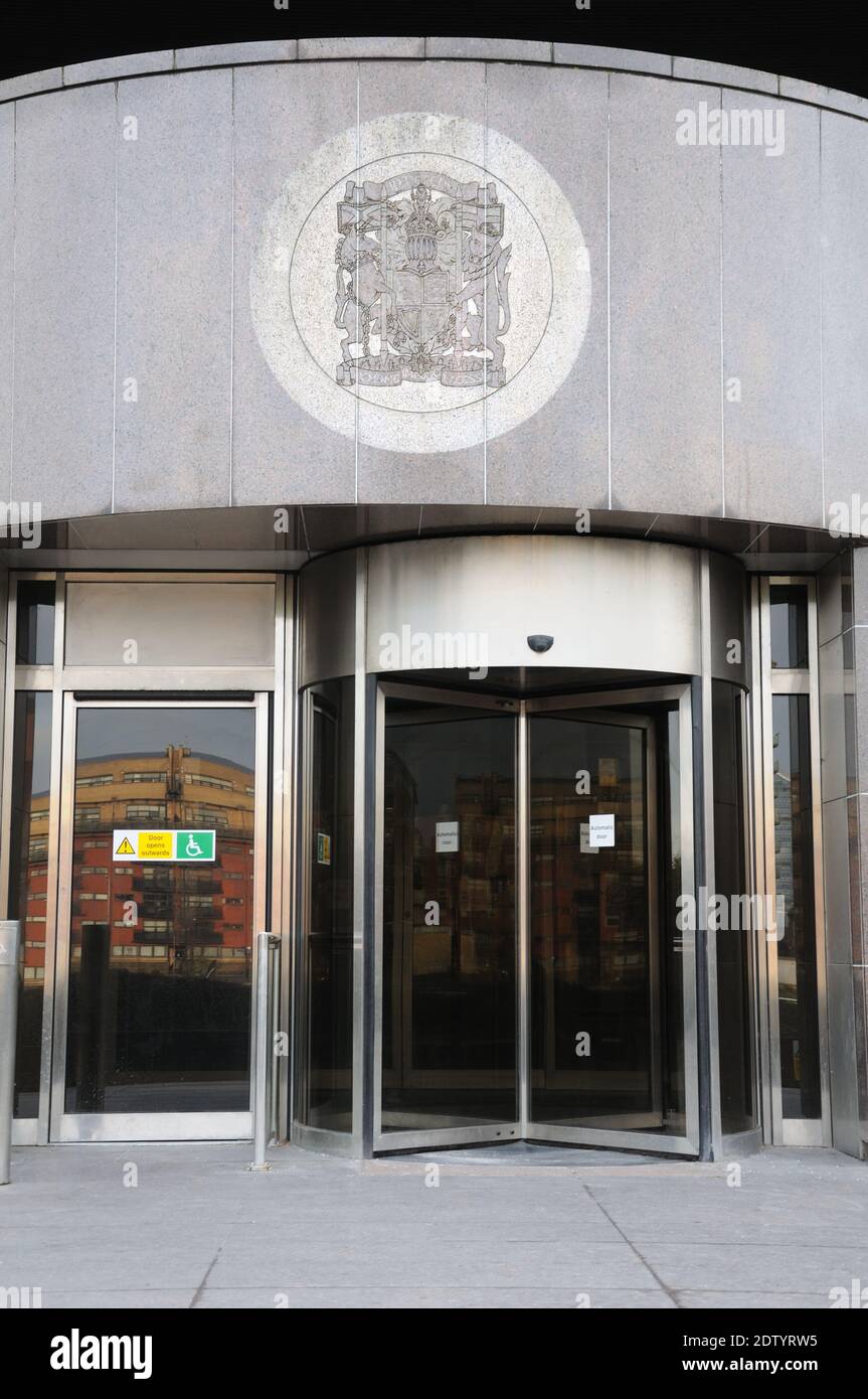 The entrance to the Sheriff Court and Justice of the Peace Court