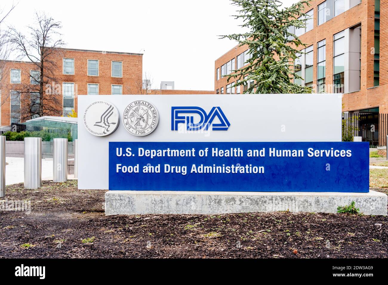 Washington, D.C., USA- January13, 2020: FDA Sign outside their  headquarters in Washington. Stock Photo