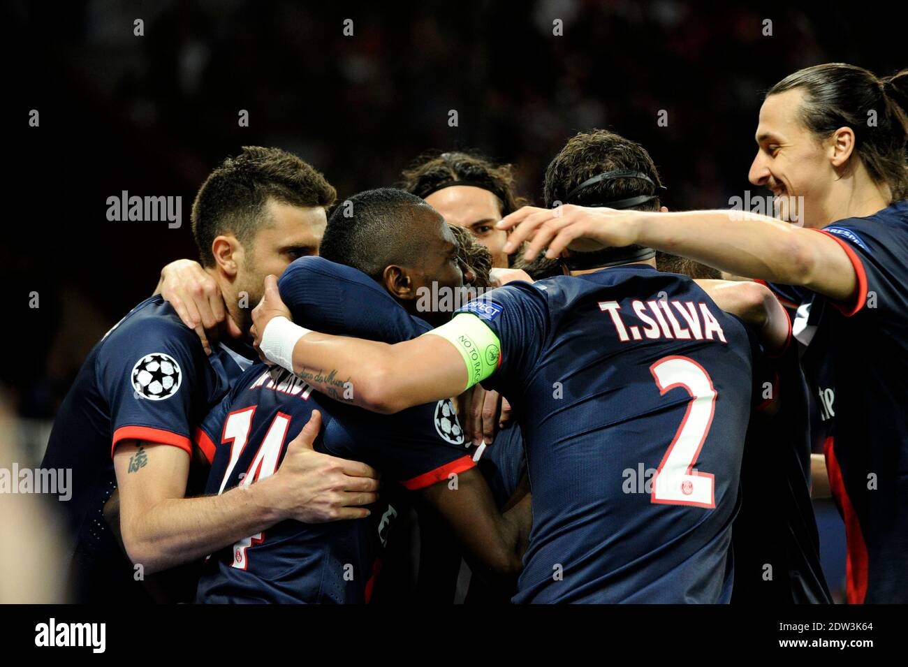 Paris Saint Germain player Ezequiel Lavezzi celebrate his goal during ...