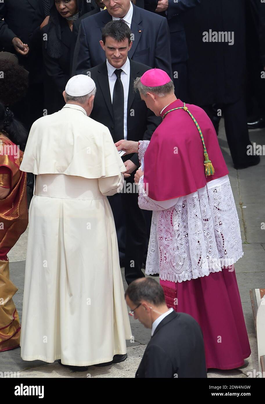 French Prime Minister Manuel Valls and pope Francis at the end of the ceremony of canonisation of popes John Paul II and John XXIII at the Vatican on April 27, 2014. Photo by Eric Vandeville/ABACAPRESS.COM Stock Photo