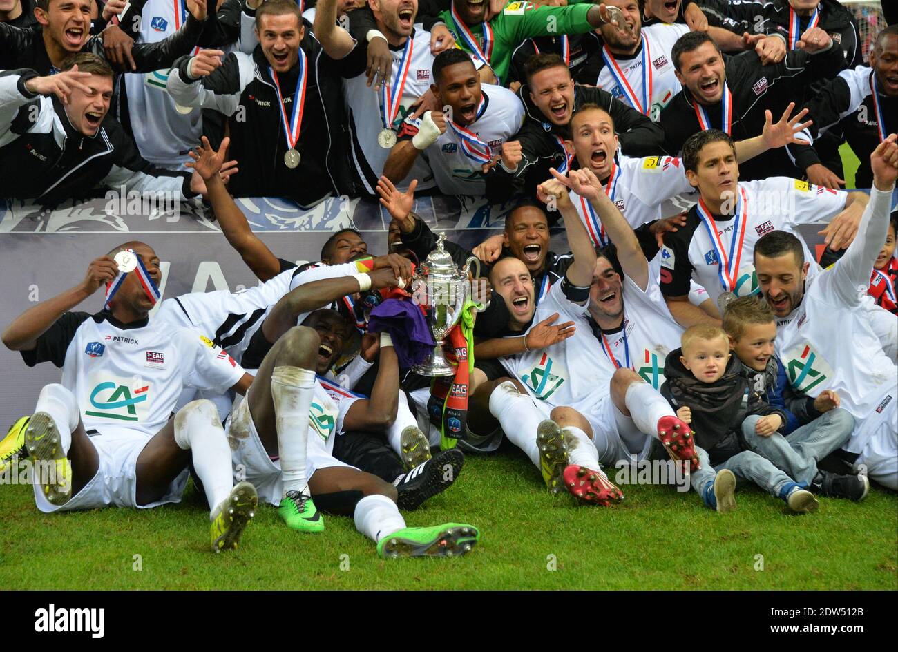 Lot De 4 écharpes EAG Guingamp - Édition Coupe De France 2009, Pour Supporter, Collection