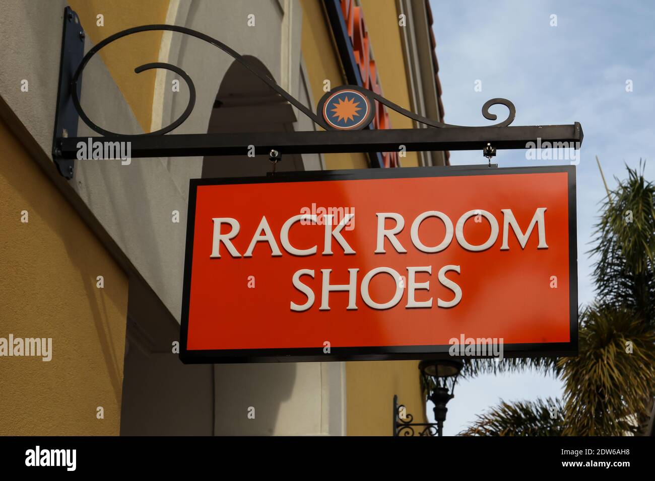 Rack room shoes hi-res stock photography and images - Alamy, image size:1300x956