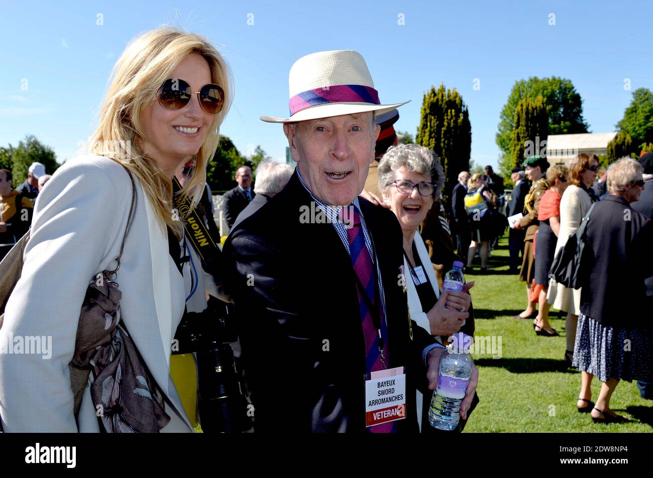 Penny Lancaster and guest attend the bi-national France-UK ceremony at the Commonwealth War Graves Cemetery in Bayeux, as part of the official ceremonies on the occasion of the D-Day 70th Anniversary, on June 6, 2014 in Normandy, France. Photo by Abd Rabbo-Bernard-Gouhier-Mousse/ABACAPRESS.COM Stock Photo