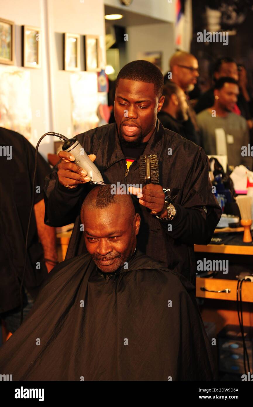 Disciplinary Bungalow Potential Actors Kevin Hart and Terrence Jenkins arriveat the Obama Hyde Park Hair  Salon, where President Obama gets his hair cut, to promote Think Like a  Man, Too, on June 13, 2014, in