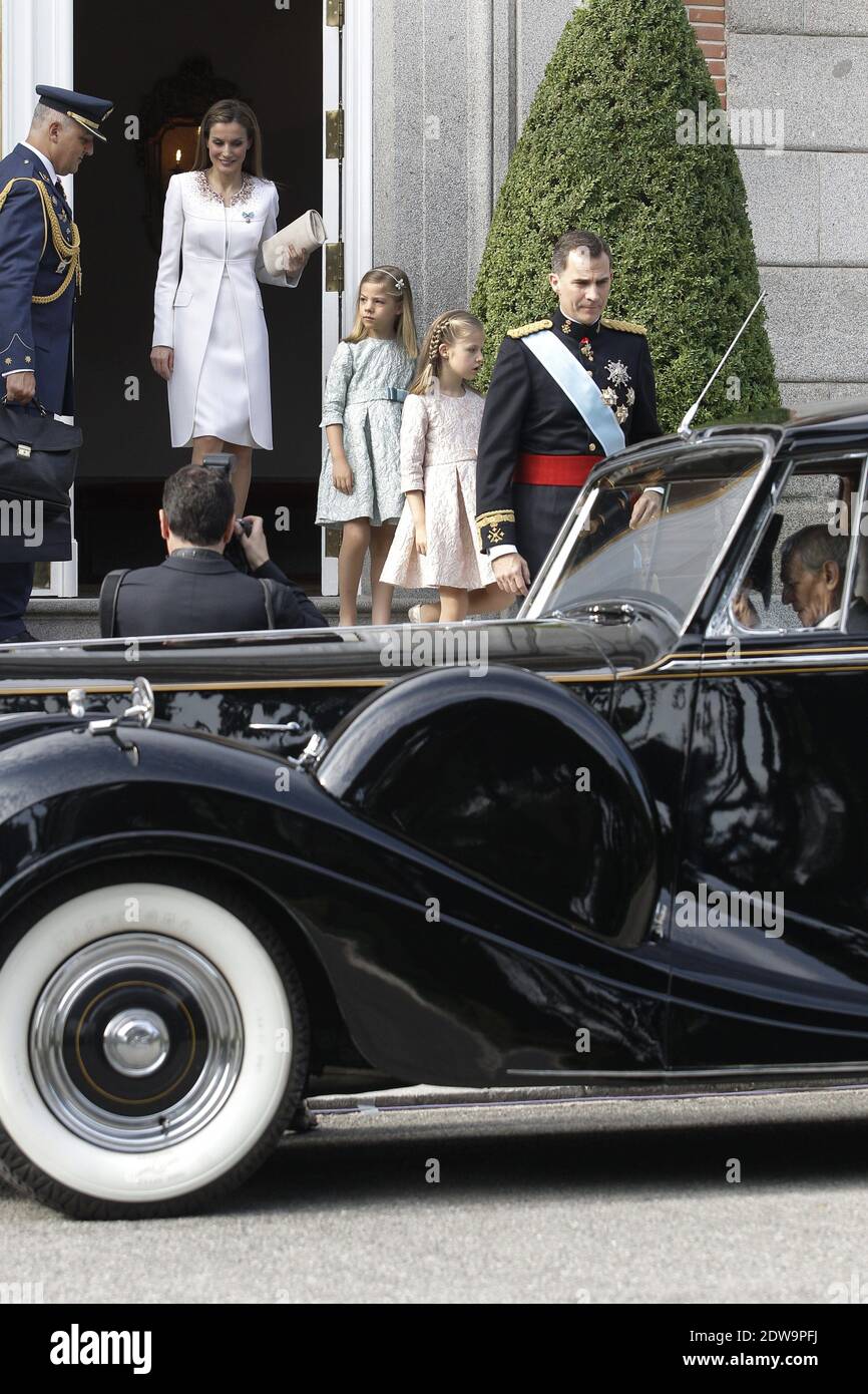 King Felipe VI of Spain, Queen Letizia of Spain, Princess Sofia and  Princess Leonor at the Congress during the Kings first speech to make his  proclamation as King of Spain to the