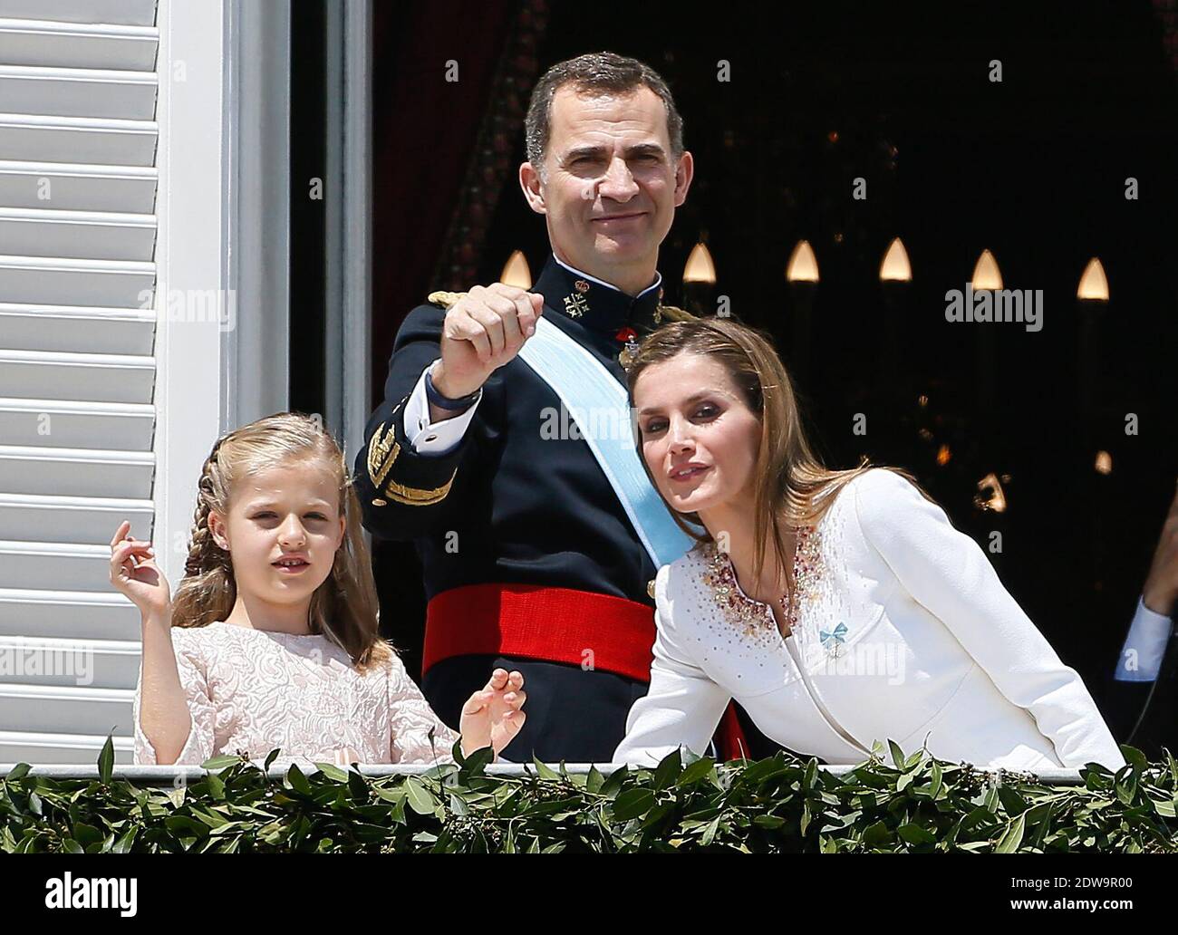 King Felipe VI of Spain appearing at the balcony of the Royal