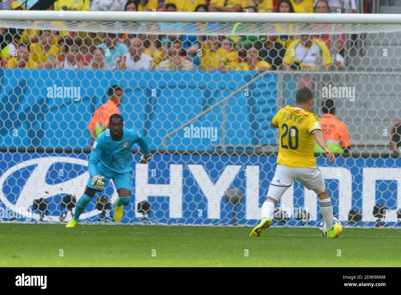 Colombia's Juan Fernando Quintero scoring the 2-0 goal during soccer World Cup 2014 First round Group D match Colombia v Ivory Coast at National Stadium, Brasilia, Brazil , on June 19, 2014. Colombia won 2-1. Photo by Henri Szwarc/ABACAPRESS.COM Stock Photo
