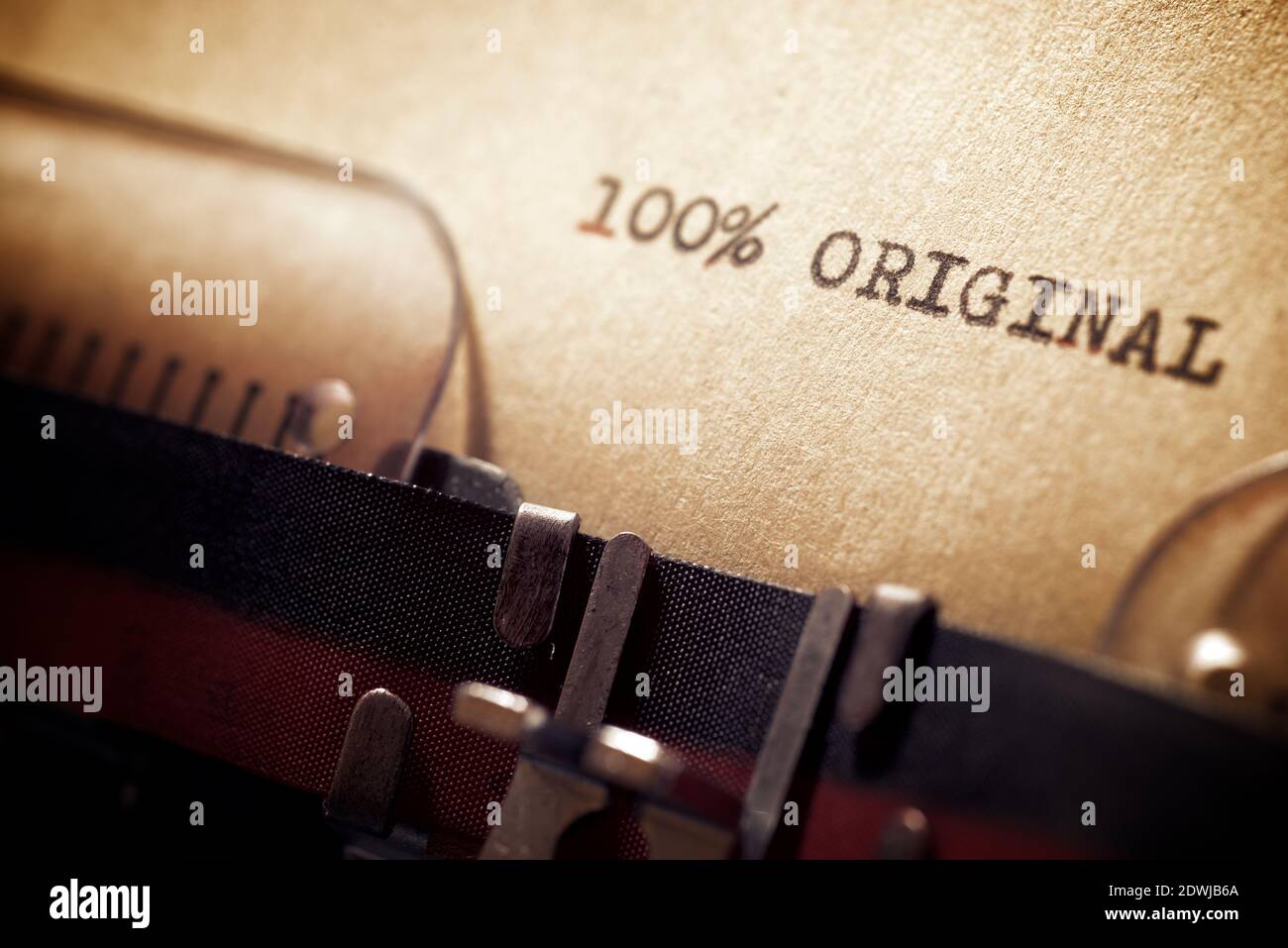 100 % original text written with a typewriter Stock Photo - Alamy