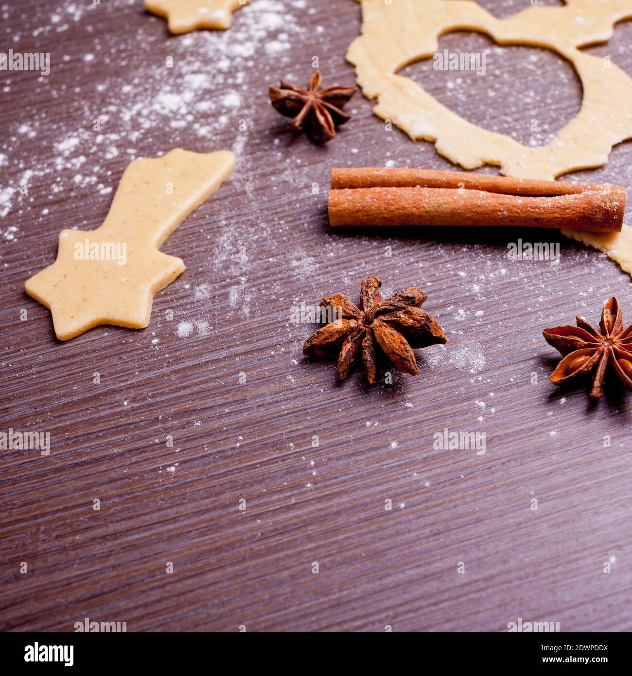 Christmas baking, cake form and spices Stock Photo - Alamy