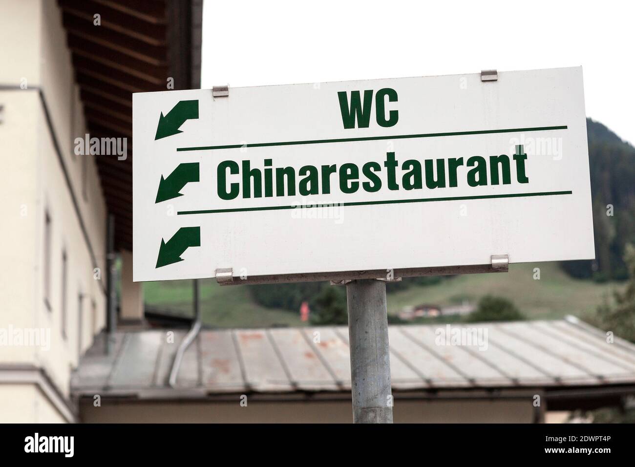 Schild, WC, Chinarestaurant Stock Photo