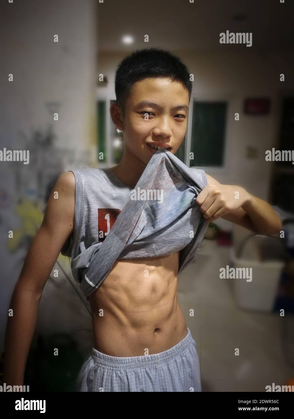 Showing abs hires stock photography and images Alamy