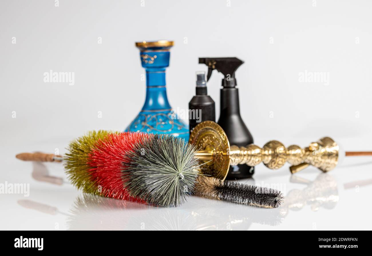 Steps to clean your hookah with cleaning set Stock Photo Alamy