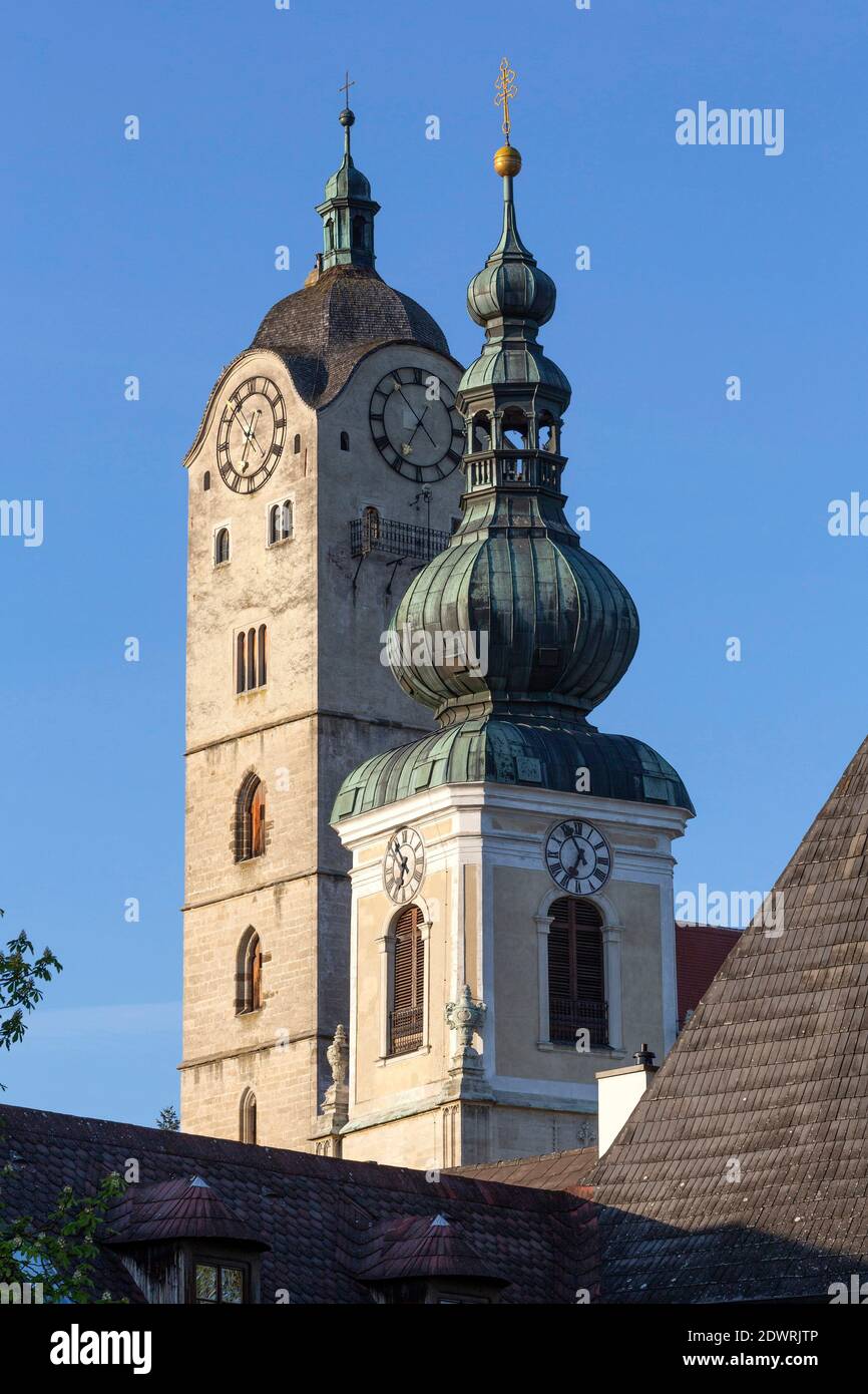 Frauenbergkirche und Nikolauskirche, Krems-Stein, Wachau NÖ, Österreich Stock Photo
