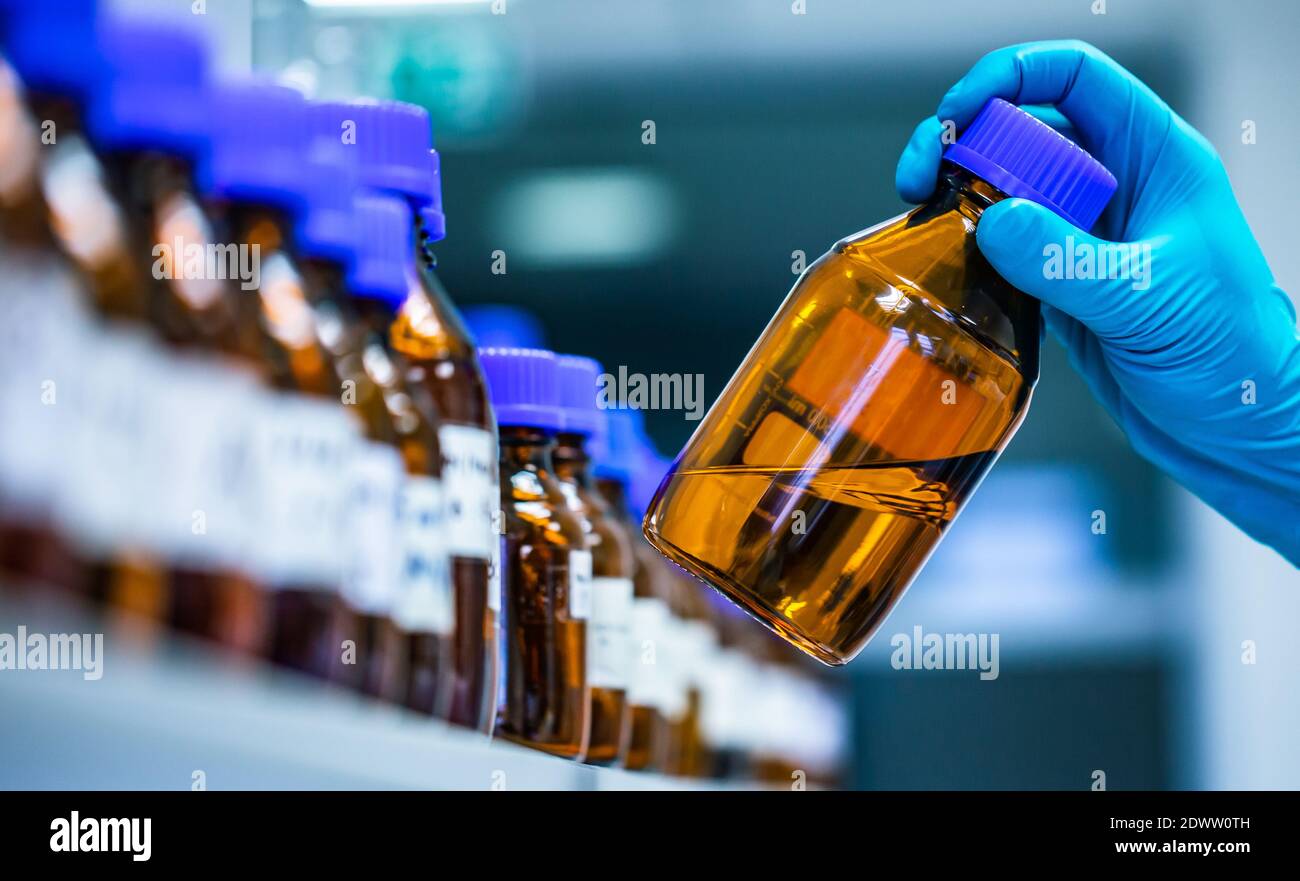 Production of medicines and pharmaceuticals in the pharmacy industry