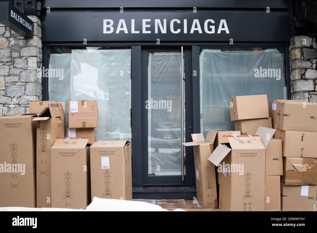 Balenciaga courchevel deals