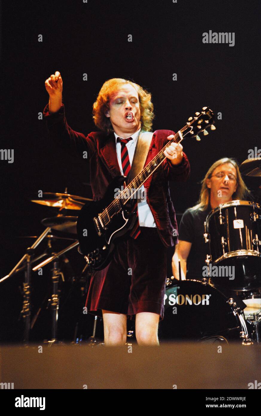 Angus young acdc hi-res stock photography and images - Alamy