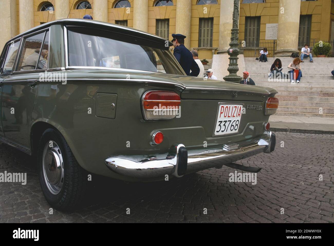 Vintage state police car hi-res stock photography and images - Alamy