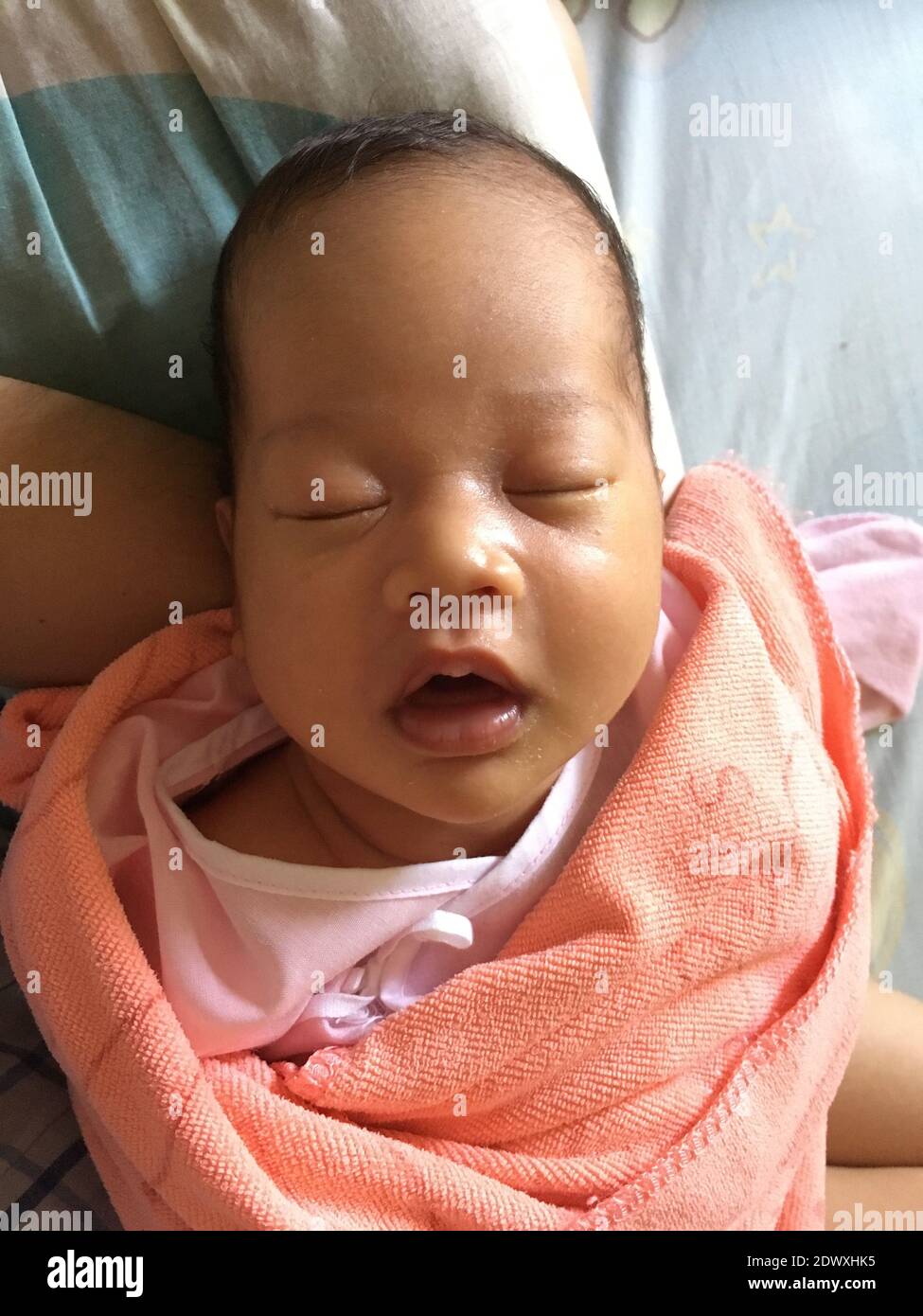 Indian new born girl sleeping hi-res stock photography and images - Alamy