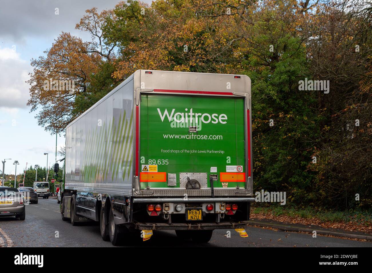 Sunningdale, Berkshire, UK. 10th November, 2020. Waitrose supermarkets are continuing to stay