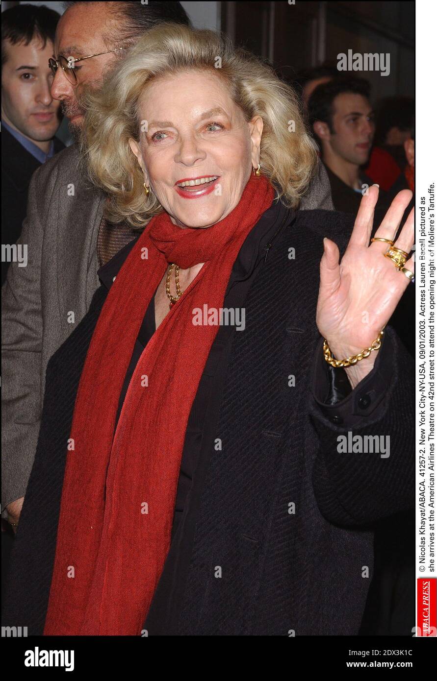 The Hollywood actress Lauren Bacall has died at the age of 89 after