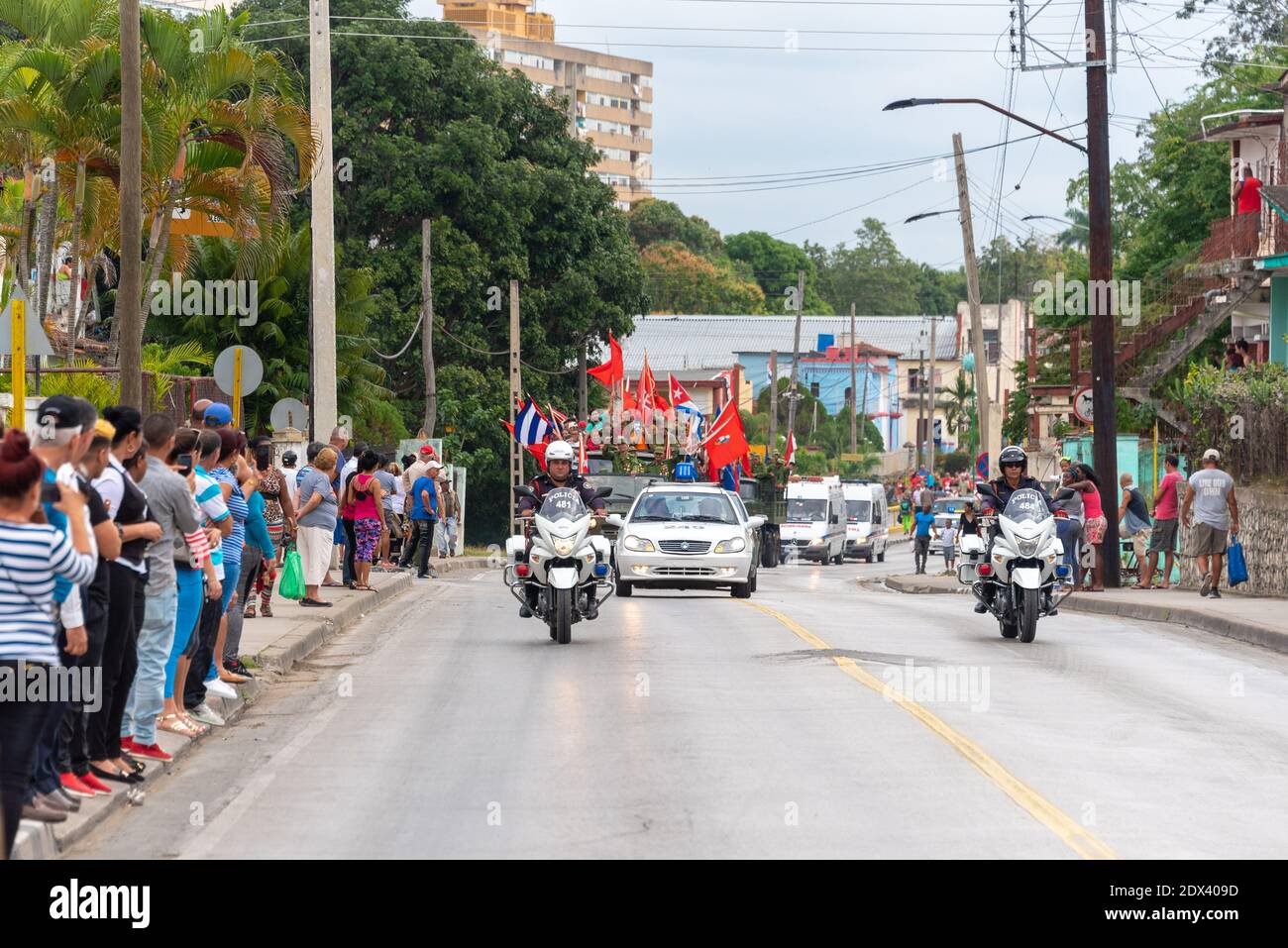Victory Caravan entering the city through the Central Road, Santa Clara, Cuba Stock Photo