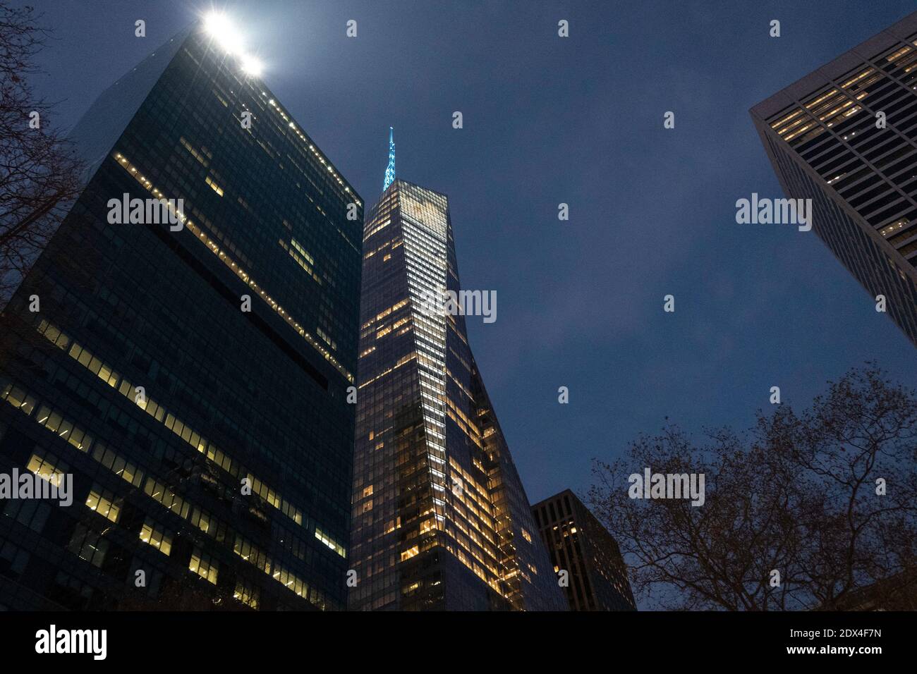One Bryant Park, Bank of America tower at Night, 42nd Street and Sixth Avenue, NYC Stock Photo