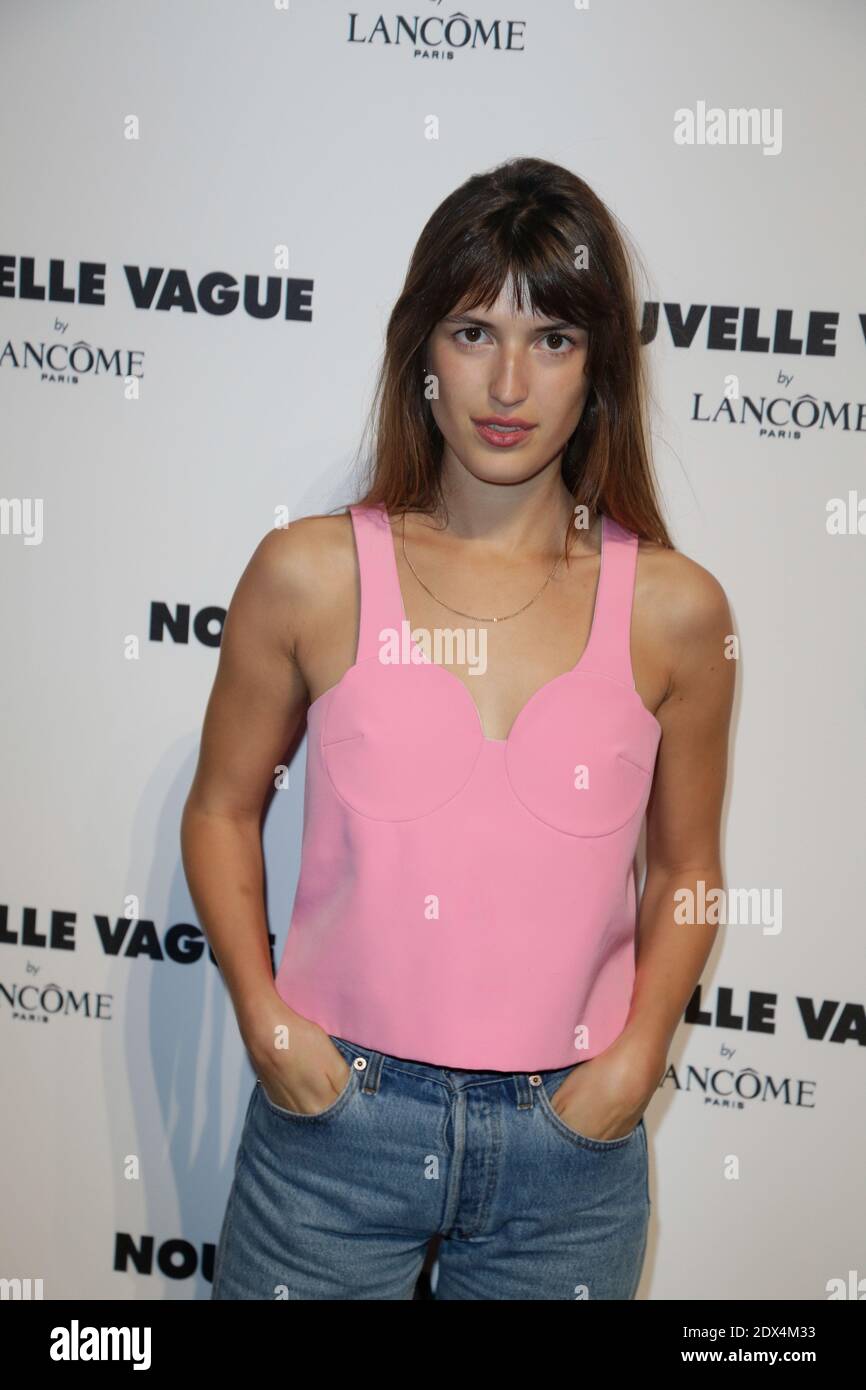 Emma Chamberlain attending the Lancome X Louvre Photocall as part of Paris  Fashion Week in Paris, France on September 26, 2023. Photo by Aurore  Marechal/ABACAPRESS.COM Stock Photo - Alamy