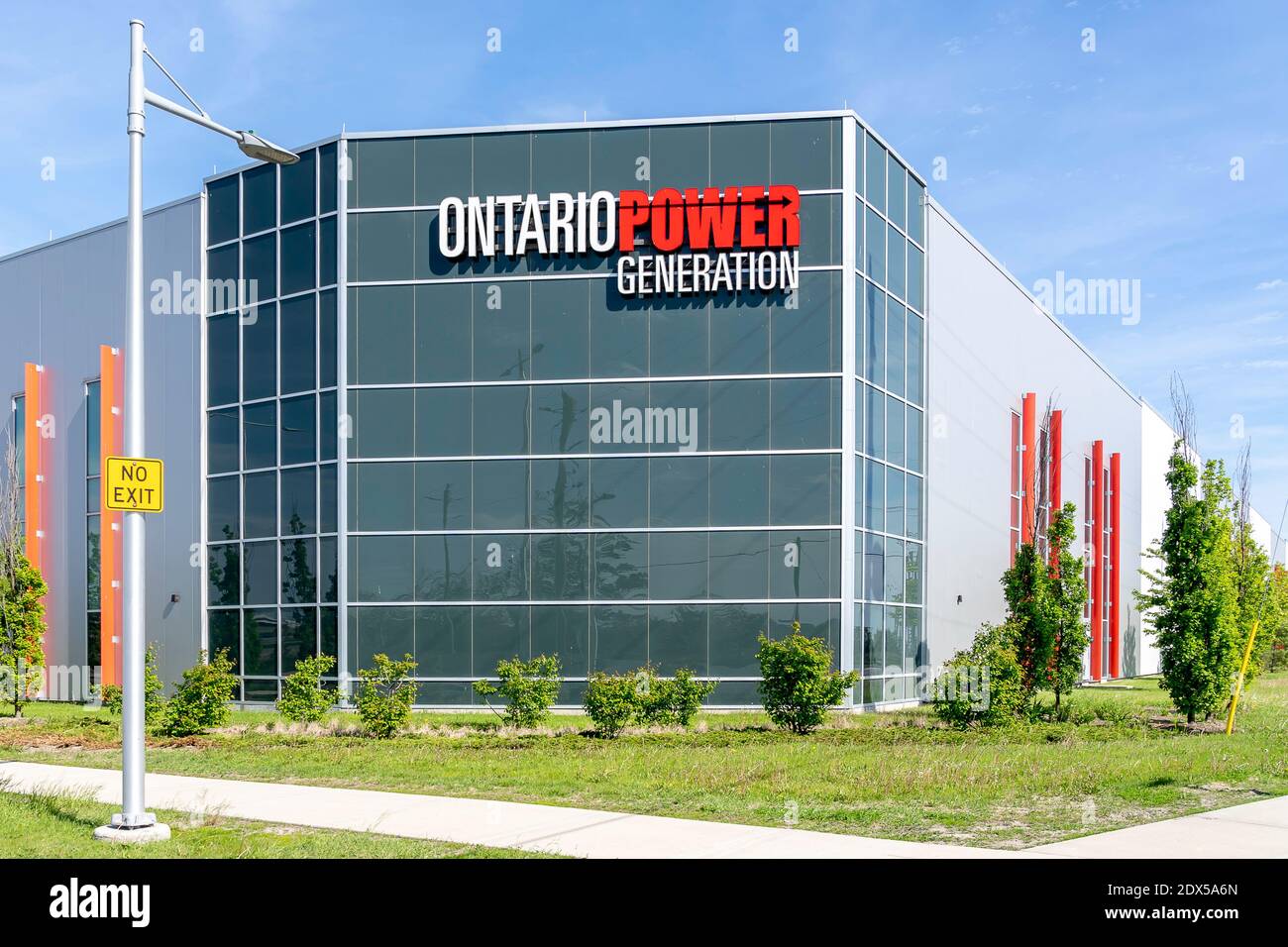 Darlington nuclear generating station hires stock photography and