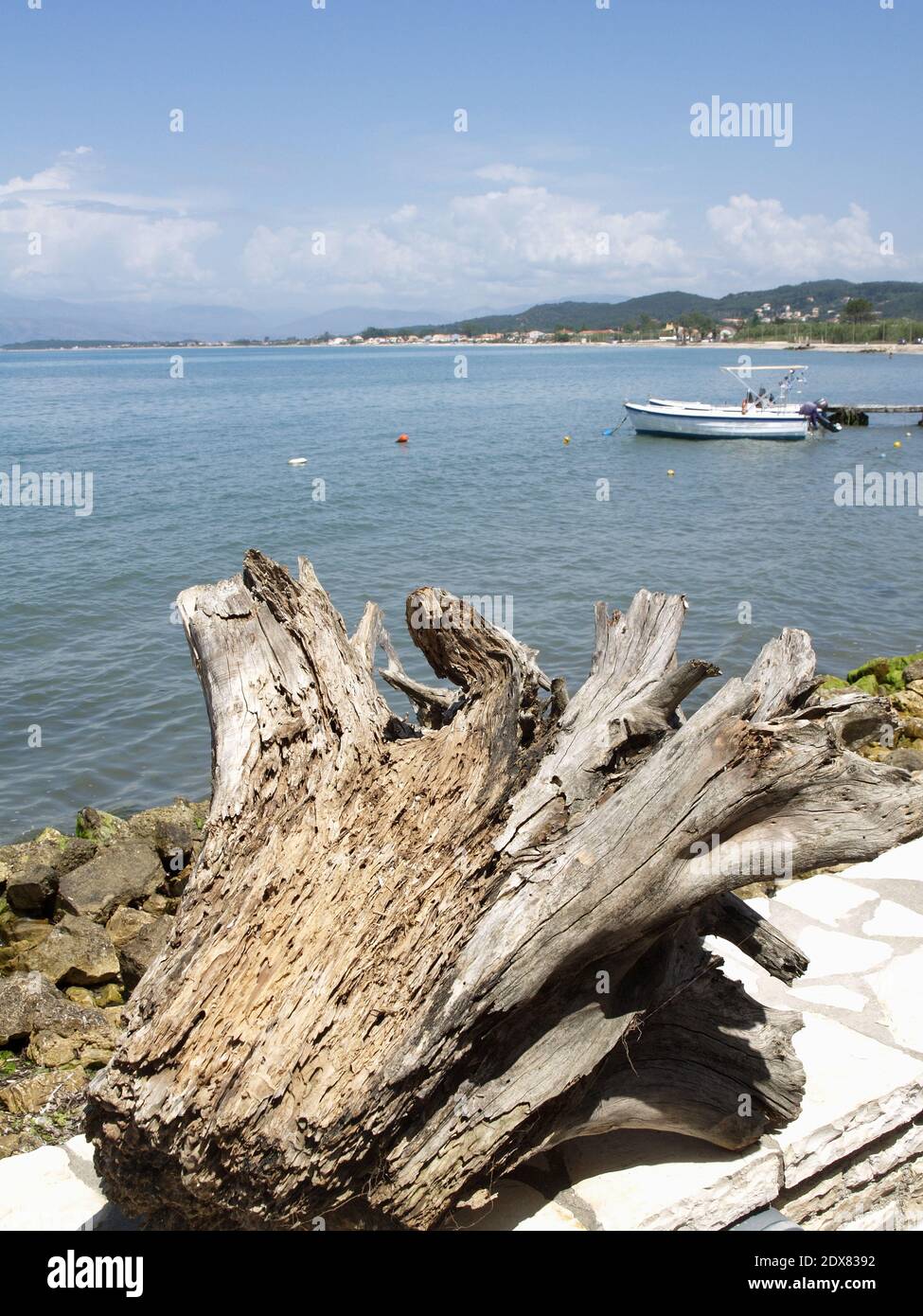 Driftwood boat bar hi-res stock photography and images - Alamy