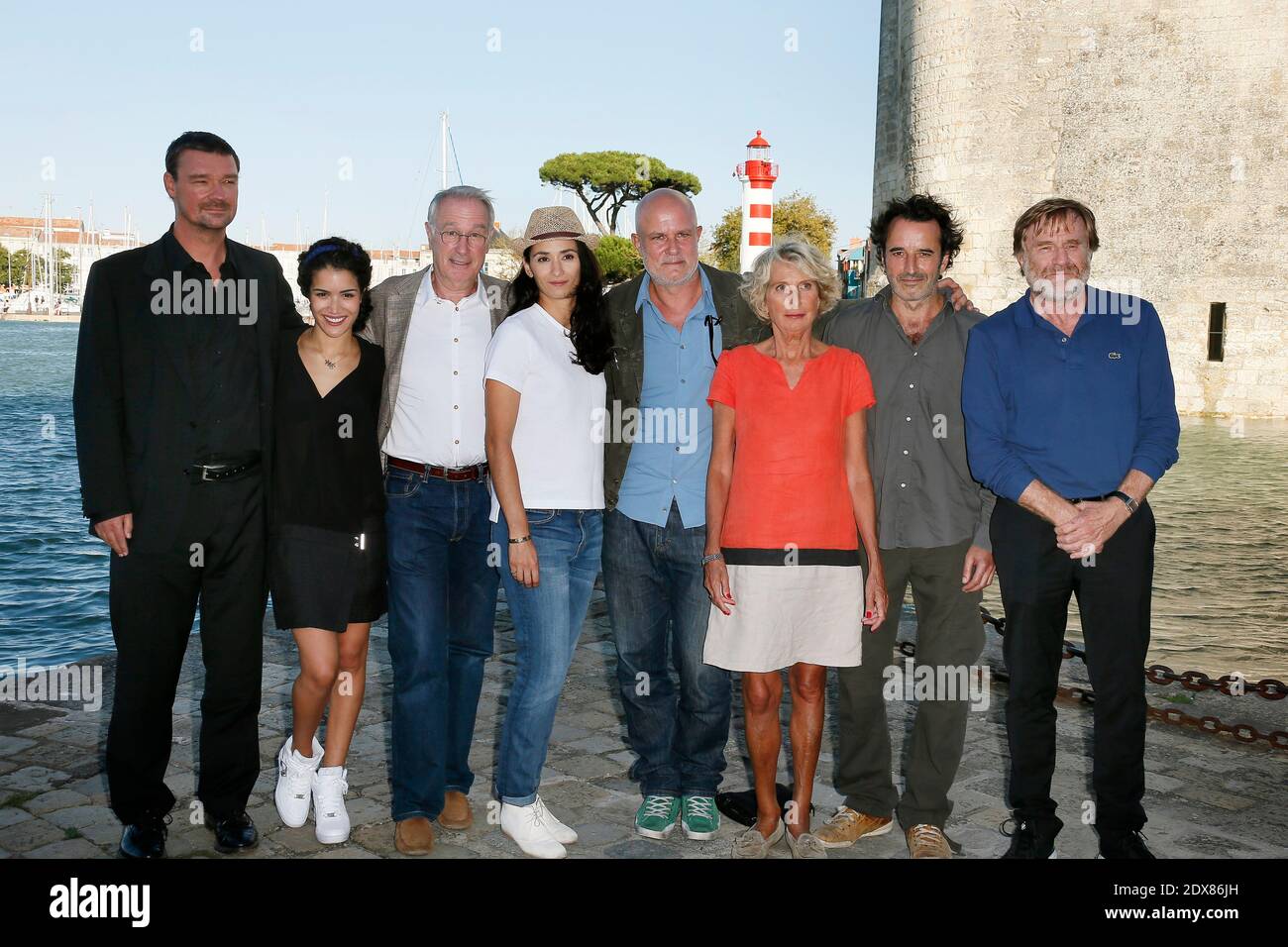 le coq opening hours