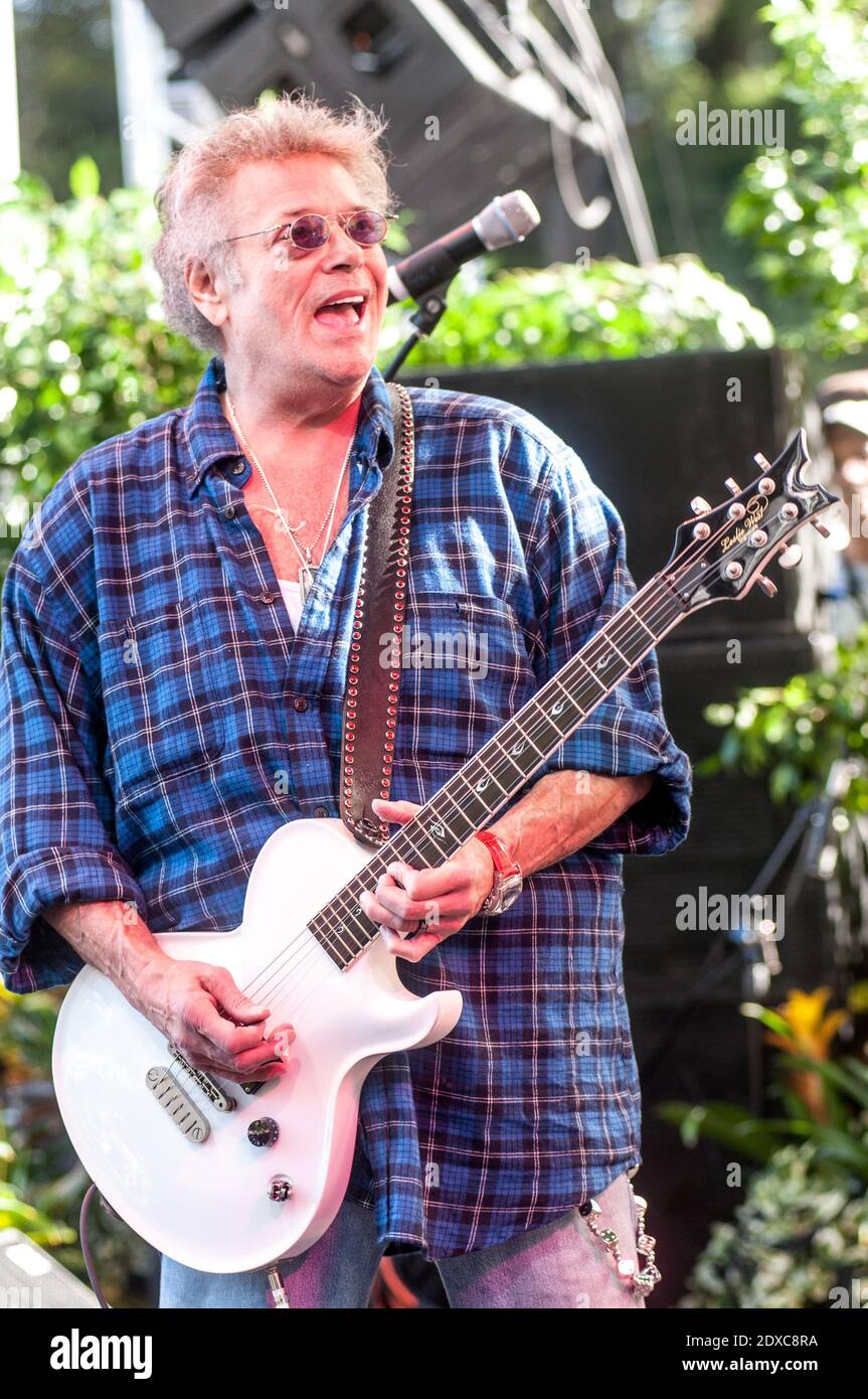 Leslie West Mountain High Resolution Stock Photography and Images - Alamy