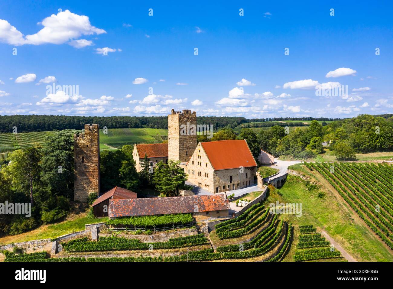 Luftaufnahme , Deutschland, Baden-Württemberg, Landkreis Heilbronn, Weingebiet Brackenheim, Burg Neipperg Stock Photo