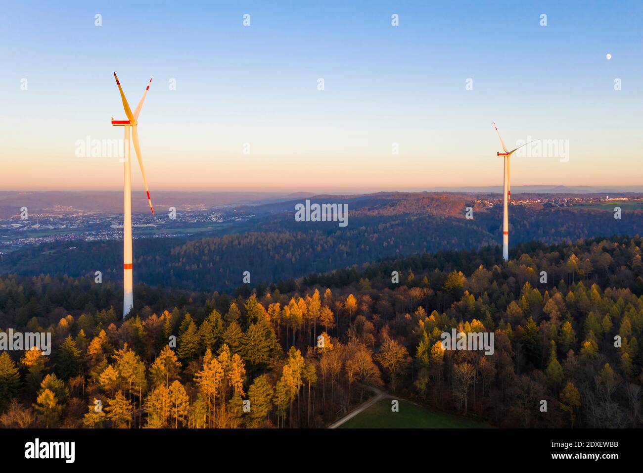 Deutschland, Baden-Württemberg, Schurwald, Wald, Windpark, Luftbild, Windenergieanlage, Windräder, Windenergie Stock Photo