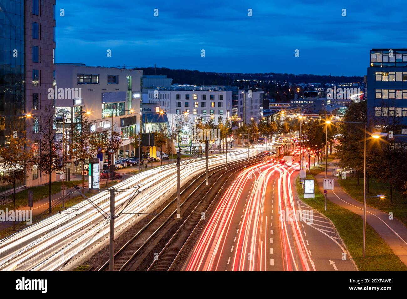 Deutschland, Baden-Württemberg, Stuttgart, Bundesstraße, B27, Verkehr, Autoverkehr, Autos, Mobilität Stock Photo