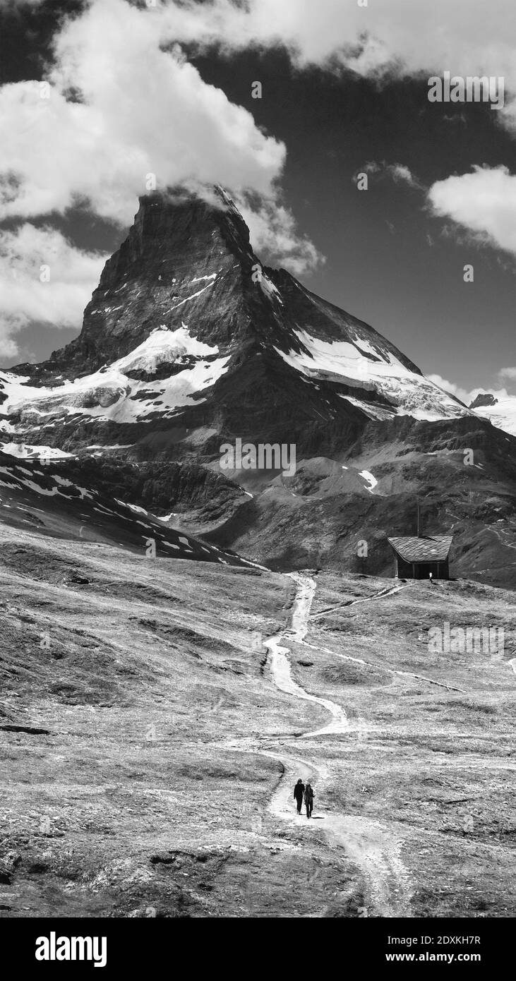 Scenic view mountain peaks Black and White Stock Photos & Images - Alamy