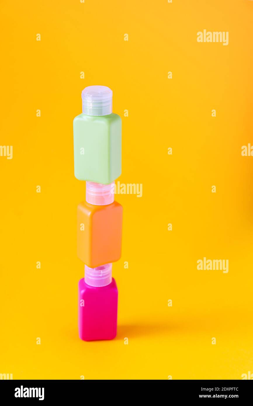 Multi colored plastic bottles hi-res stock photography and images - Alamy