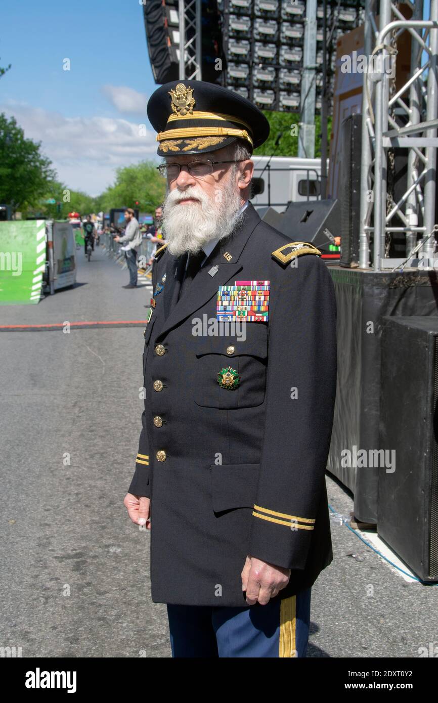 Hasidic Jewish army chaplain Rabbi Jacob Goldstein celebrating Lag B'Omer at the Lubavitch Great Parade in Crown Heights, Brooklyn, NYC Stock Photo