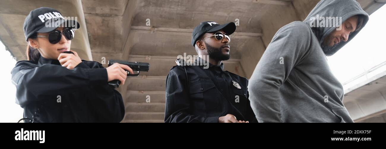 Police arresting woman hi-res stock photography and images - Page 3 - Alamy