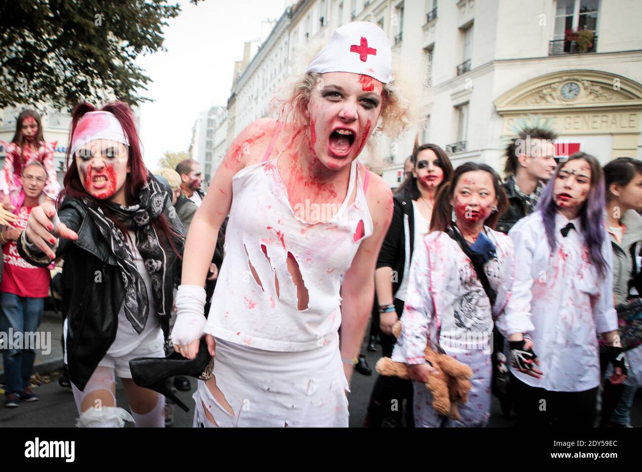 00 People Zombies Undead Werewolves Gathered In Paris France On November 8 14 For The Zombie Walk During Walk Zombie Day Photo By Audrey Poree Abacapress Com Stock Photo Alamy 00 People Zombies Undead Werewolves Gathered In Paris France On November 8 14 For The Zombie Walk During Walk Zombie Day Photo By Audrey Poree Abacapress Com Stock Photo Alamy