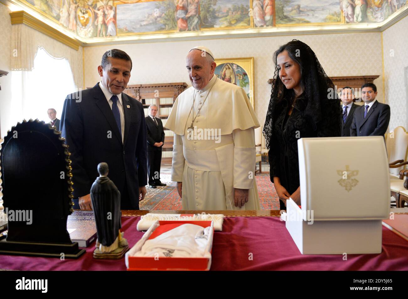 Pope Francis met the President of Peru Ollanta Humala and his wife
