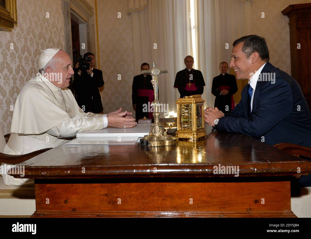 Pope Francis met the President of Peru Ollanta Humala and his wife