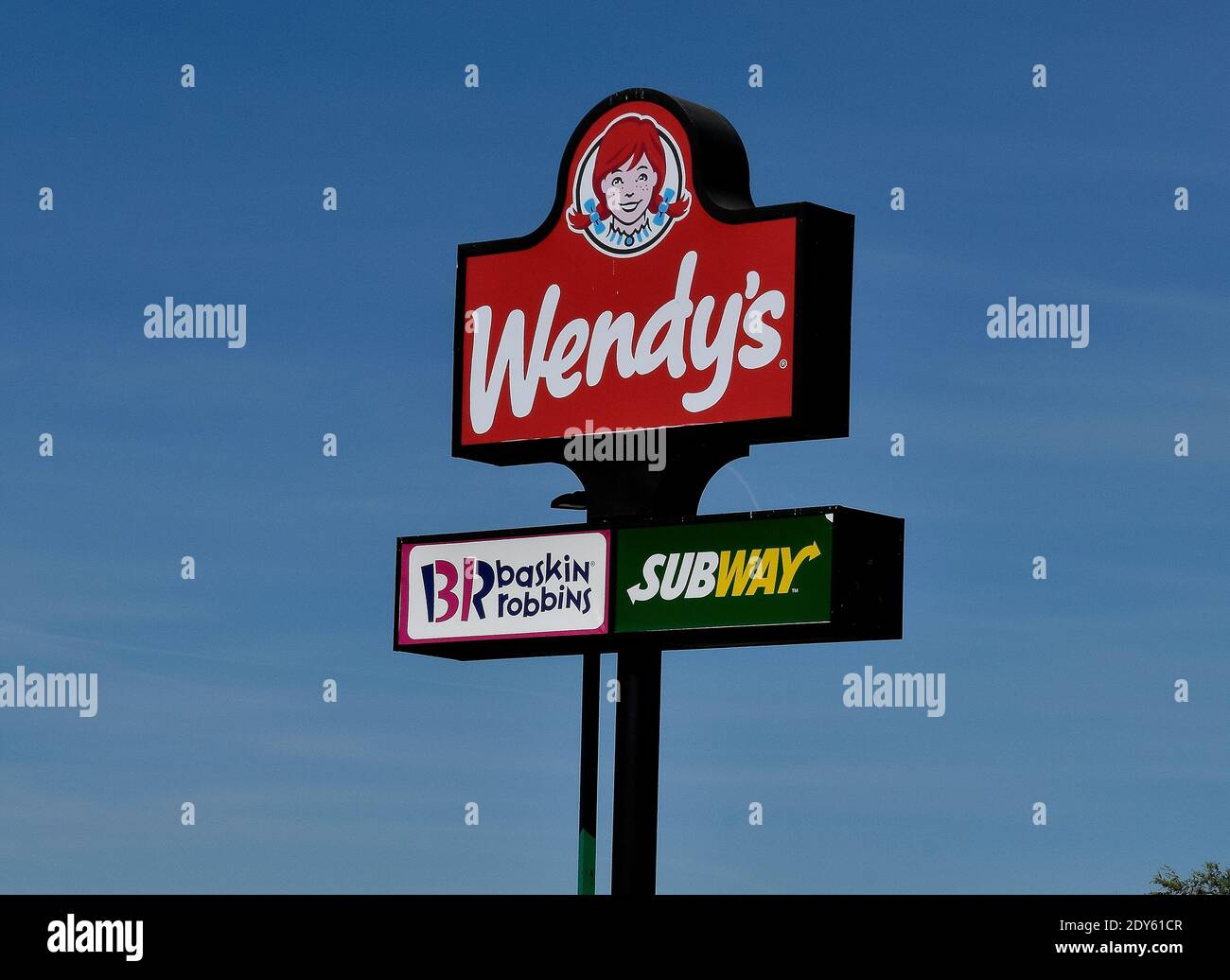 Wendy's, Baskin Robbins, and Subway signs in California Stock Photo