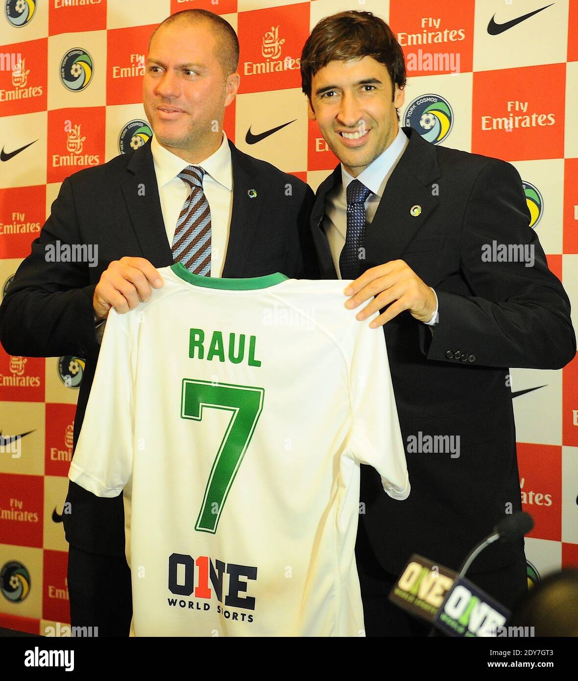 https://c8.alamy.com/comp/2DY7GT3/press-conference-to-introduce-new-york-cosmos-and-forward-real-madrid-legend-raul-gonzales-blanco-with-new-york-cosmos-head-coach-giovanni-savarese-at-the-four-seasons-hotel-new-york-ny-on-december-9-2014-famous-spanish-bullfighter-enrique-ponce-was-also-attending-the-press-conference-photo-by-morgan-dessallesabacapresscom-2DY7GT3.jpg