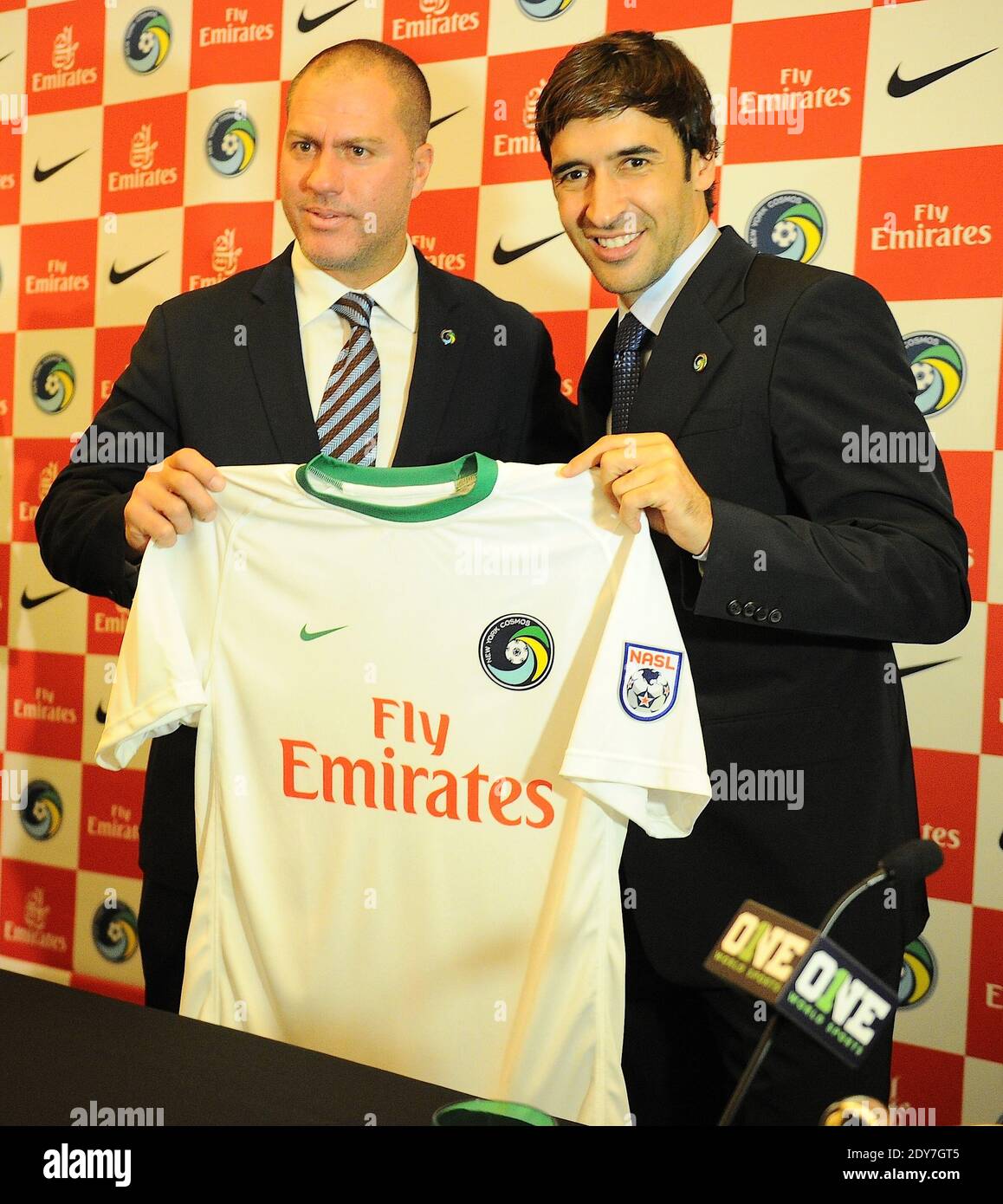 https://c8.alamy.com/comp/2DY7GT5/press-conference-to-introduce-new-york-cosmos-and-forward-real-madrid-legend-raul-gonzales-blanco-with-new-york-cosmos-head-coach-giovanni-savarese-at-the-four-seasons-hotel-new-york-ny-on-december-9-2014-famous-spanish-bullfighter-enrique-ponce-was-also-attending-the-press-conference-photo-by-morgan-dessallesabacapresscom-2DY7GT5.jpg