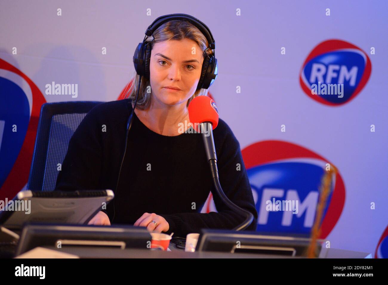 Justine Fraioli attending the radio show 'Le Meilleur des reveils RFM' in  Paris, France on December 19, 2014. Photo Nicolas Briquet/ABACAPRESS.COM  Stock Photo - Alamy