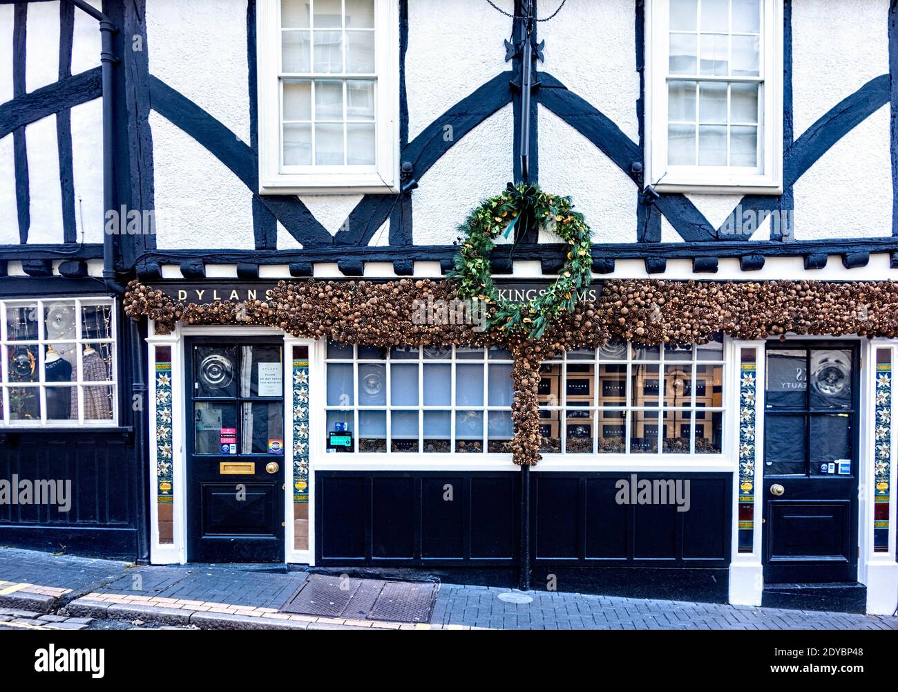 Dylans Restaurant at The Kings Arms Pub George Street, St. Albans Hertfordshire Stock Photo