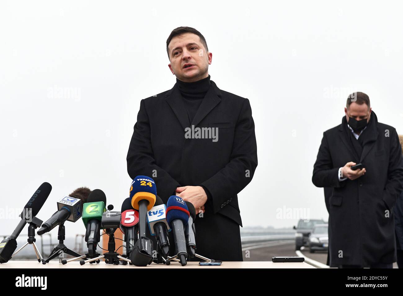 Non Exclusive: ZAPORIZHZHIA, UKRAINE - DECEMBER 24, 2020 - President of Ukraine Volodymyr Zelenskyy speaks to the press during the ceremony to launch Stock Photo