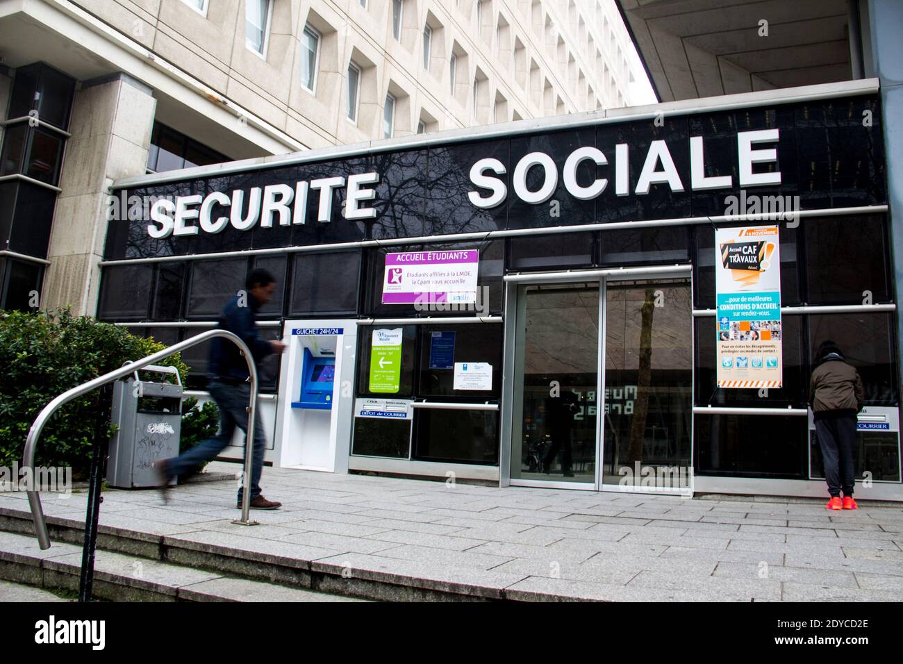 Sécurité sociale hi-res stock photography and images - Alamy